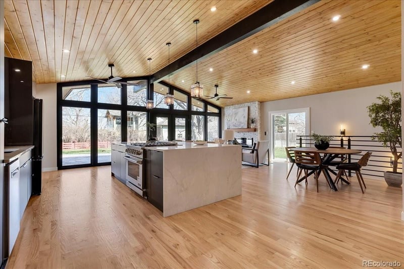 210 Zephyr St, Lakewood, CO 80226
