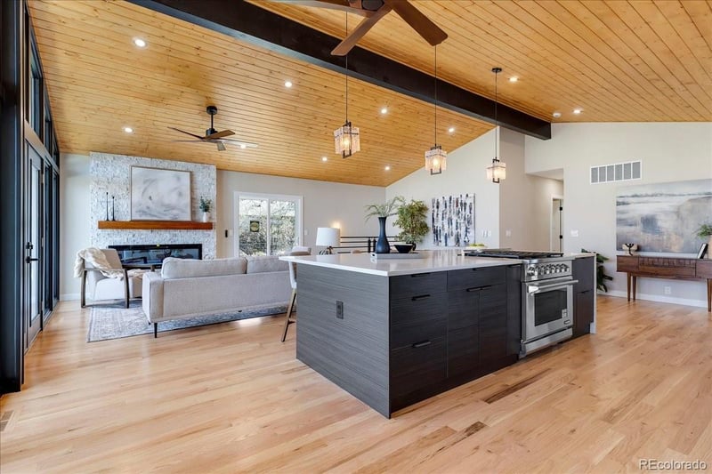 210 Zephyr St, Lakewood, CO 80226