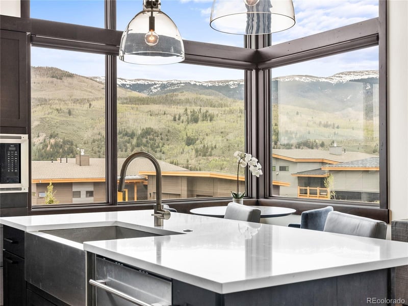 75 Glazer Trl, Silverthorne, CO 80498