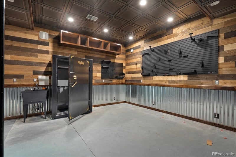 7905 Schumaker Rd, Bennett, CO 80102