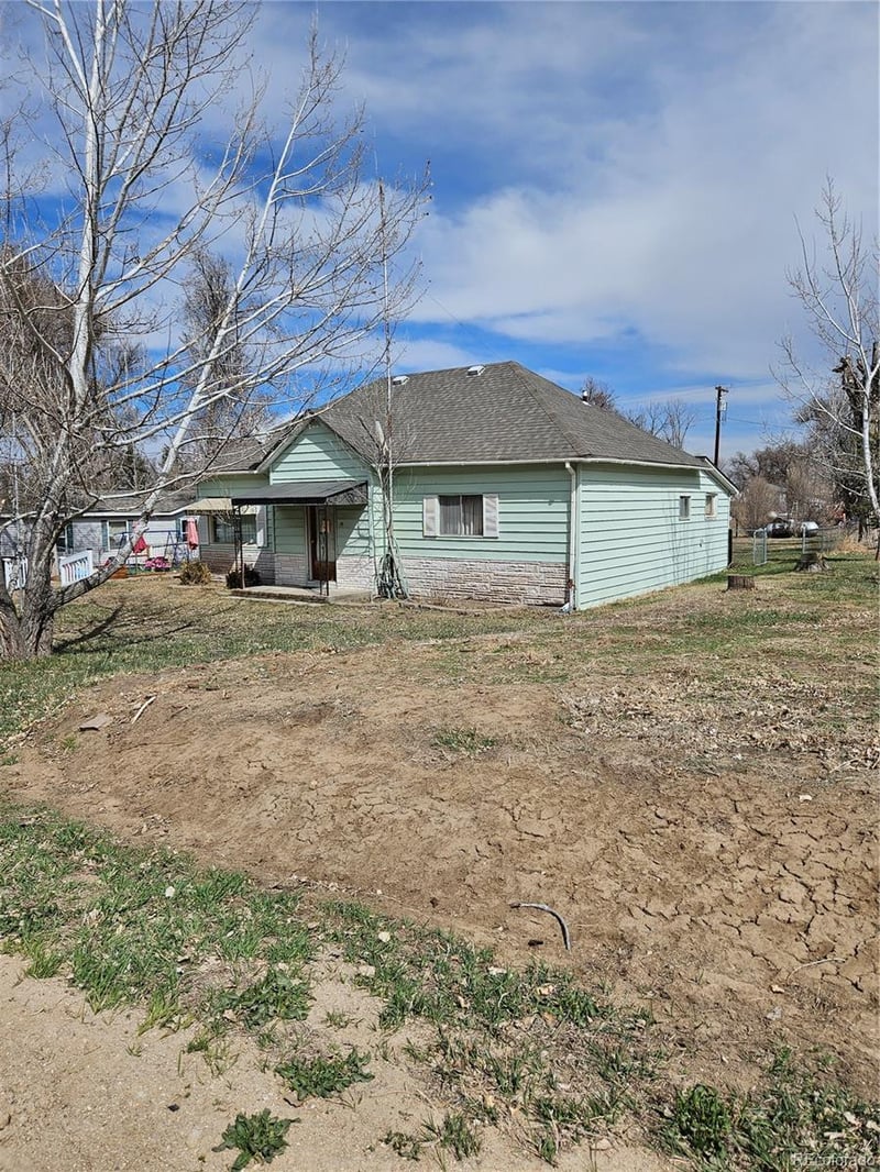410 Navajo Ave, Simla, CO 80835