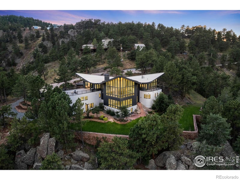 855 Timber Ln, Boulder, CO 80304