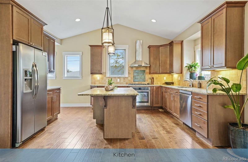 8999 W 64th Pl, Arvada, CO 80004