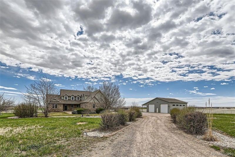 15998 Hayesmount Rd, Brighton, CO 80603