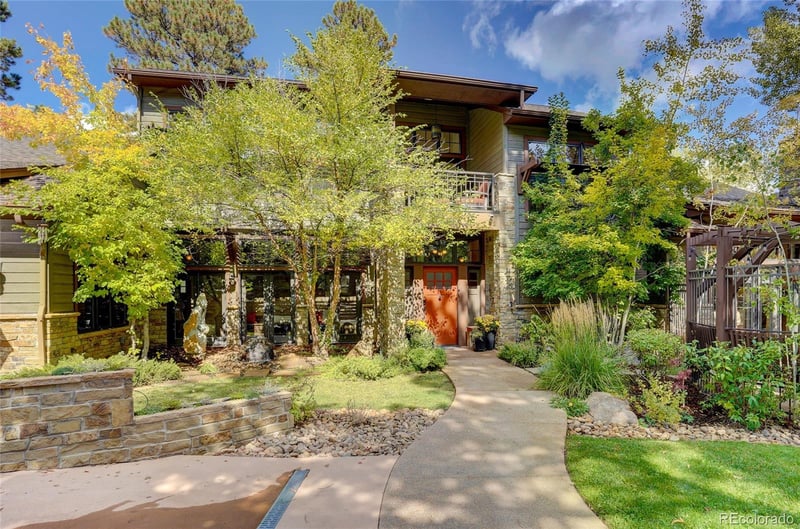 25751 Village Cir, Golden, CO 80401