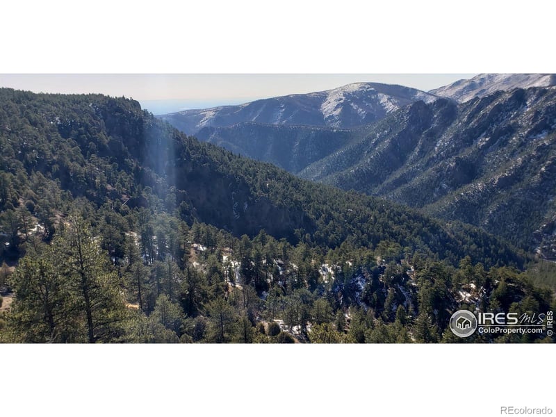 4900 Conifer Hill Rd, Lyons, CO 80540