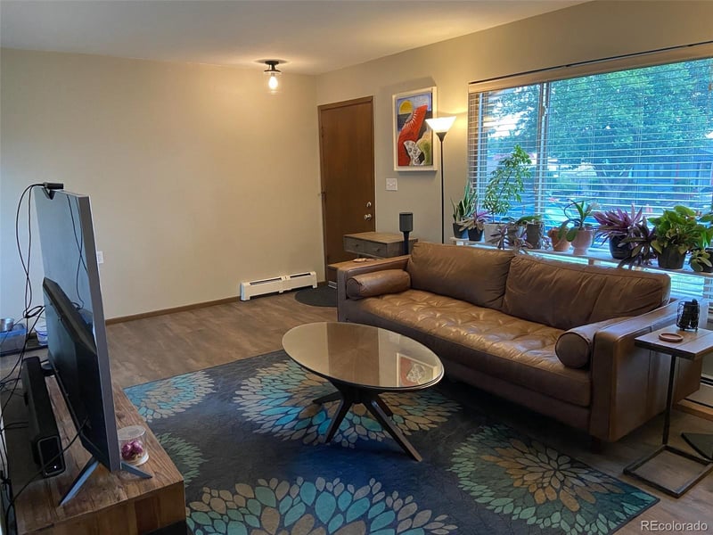 4729 S Acoma St, Englewood, CO 80110