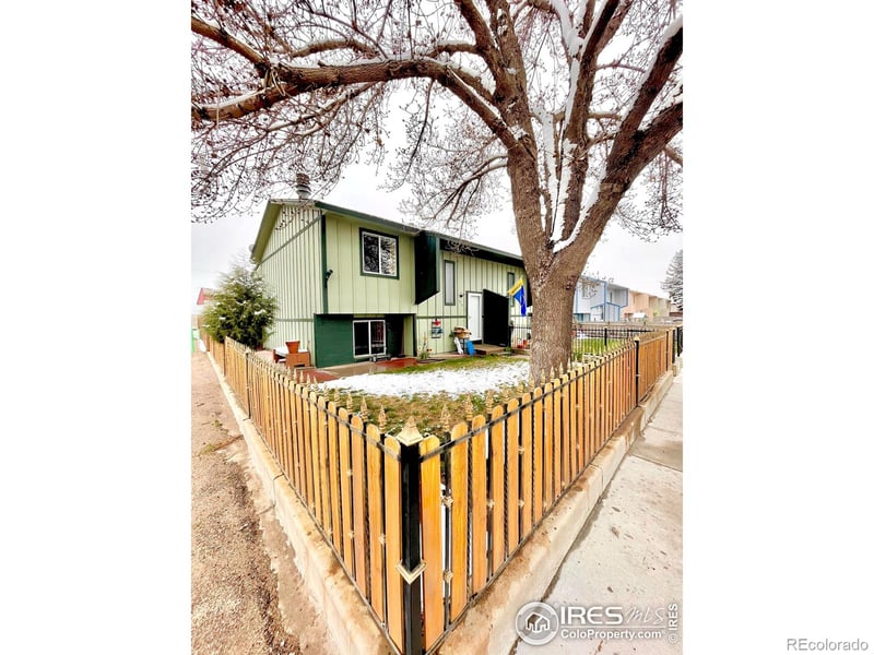 214 6th St, Gilcrest, CO 80623