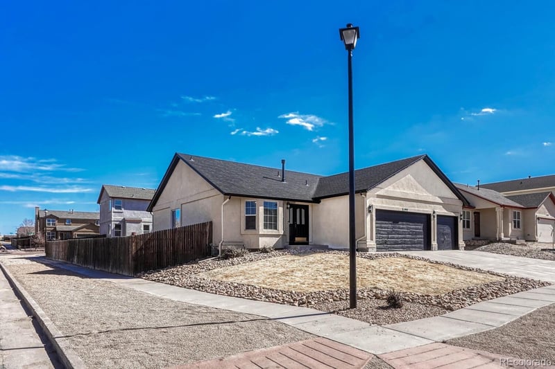 1997 Traces Ln, Colorado Springs, CO 80951