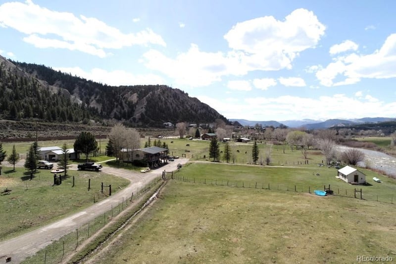 411 Violet Ln, Eagle, CO 81631