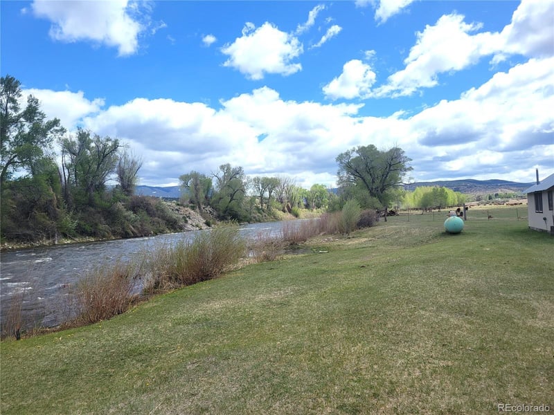 411 Violet Ln, Eagle, CO 81631