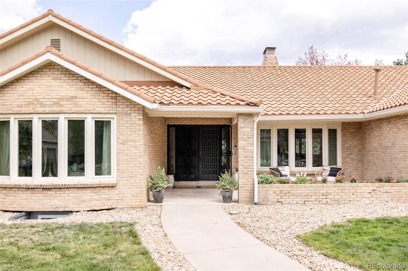 965 E Logan Cir, Greenwood Village, CO 80121