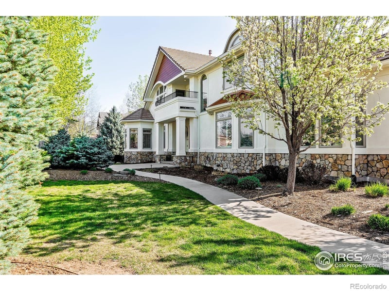 2124 Summerlin Dr, Longmont, CO 80503