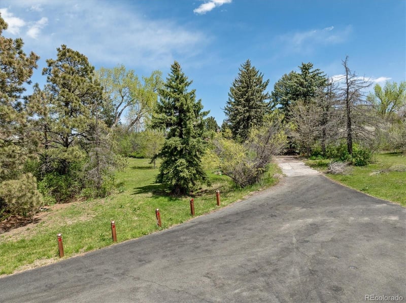 6499 Plateau Dr, Englewood, CO 80111
