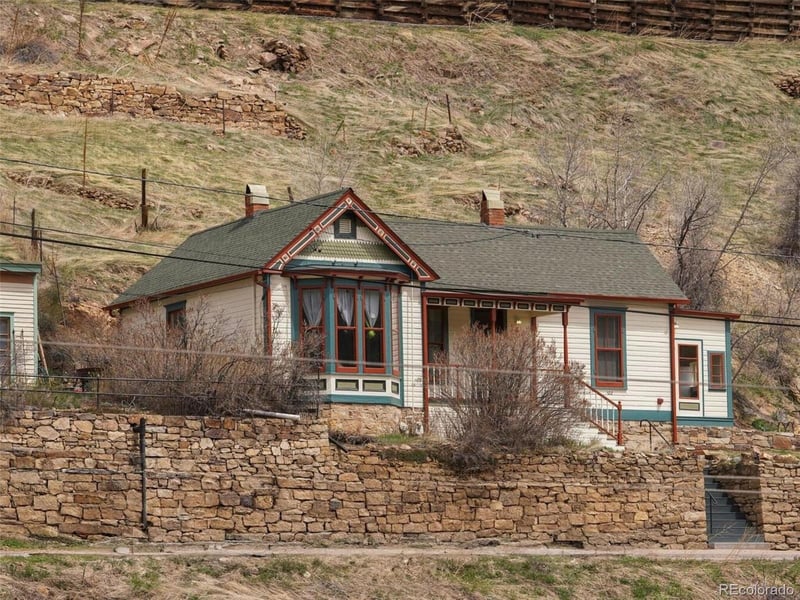102 Casey St, Central City, CO 80427