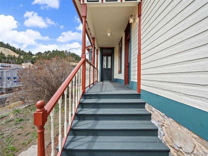 102 Casey St, Central City, CO 80427