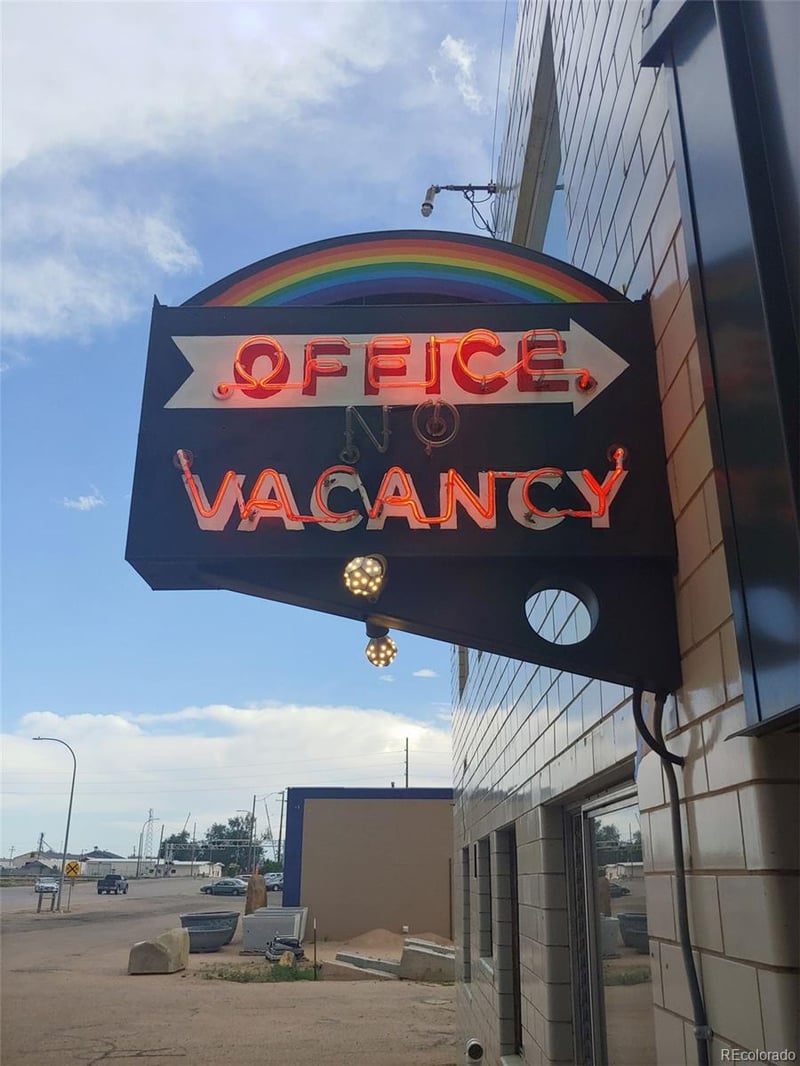 105 8th Ave, Greeley, CO 80631