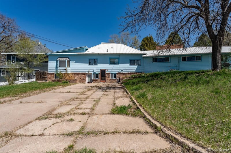 529 Ash St, Wray, CO 80758
