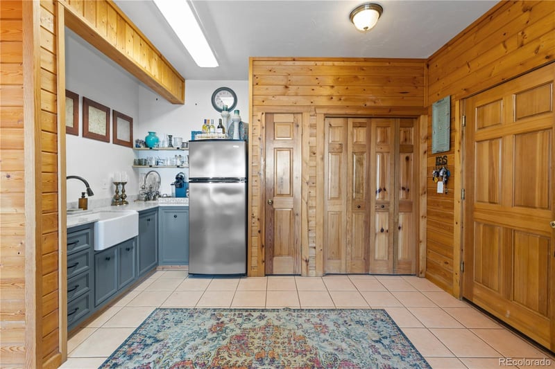 5 Pinecrest Cir, Bailey, CO 80421