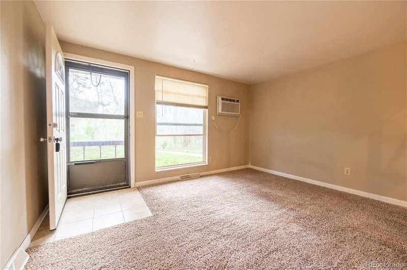 5814 S Pearl St, Centennial, CO 80121
