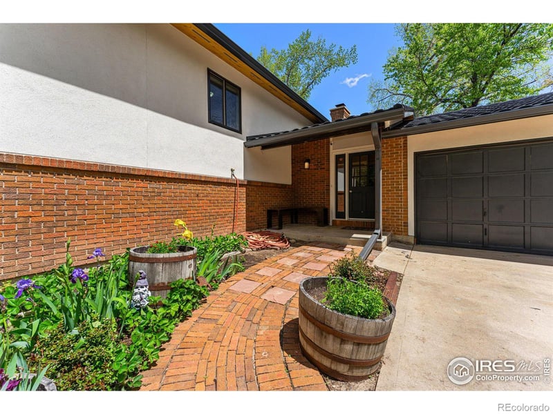 7320 Dry Creek Rd, Niwot, CO 80503