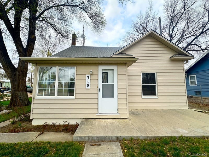 319 2nd St, Hugo, CO 80821