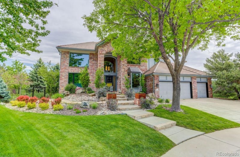 2212 S Queen St, Lakewood, CO 80227