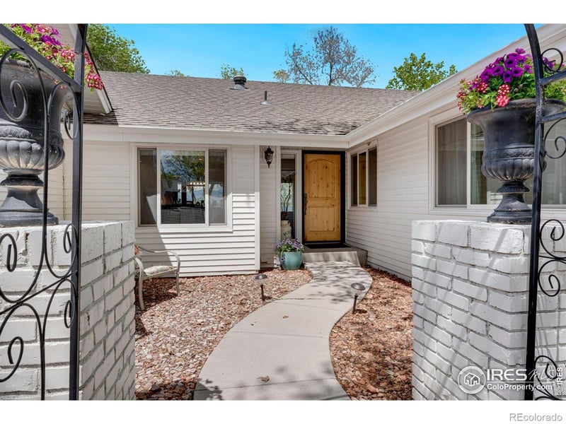 2713 Valley Oak Dr, Loveland, CO 80538