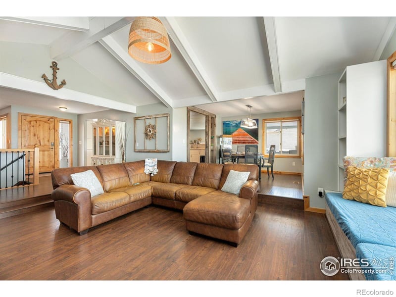 2713 Valley Oak Dr, Loveland, CO 80538