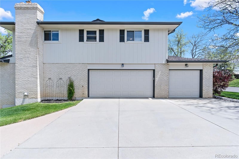 4911 W Ottawa Ave, Littleton, CO 80128