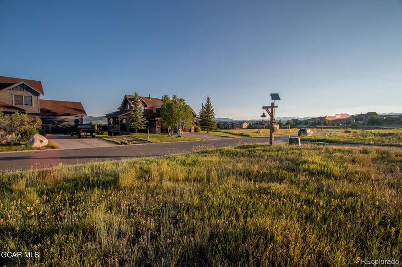 1611 Mountain Sky Ln, Granby, CO 80446