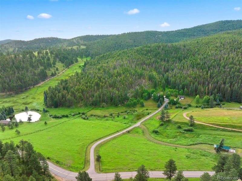 924 Yankee Creek Rd, Evergreen, CO 80439
