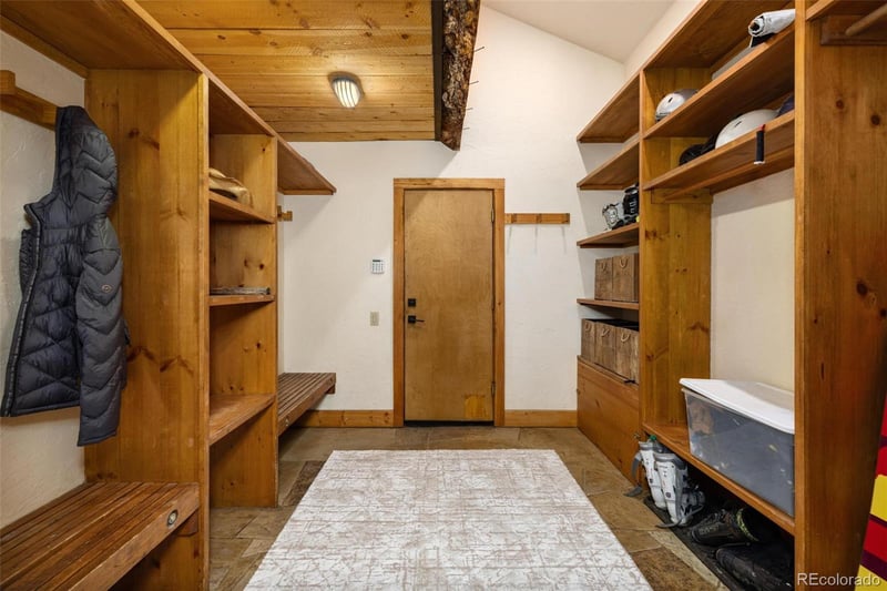 983 Emerald Rd, Silverthorne, CO 80498