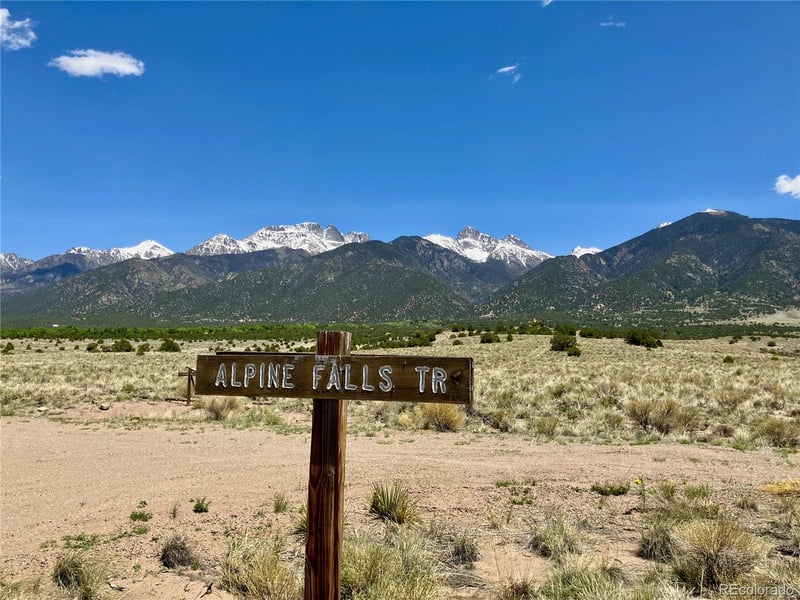 247 Alpine Falls Trl, Crestone, CO 81131