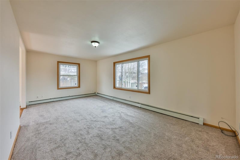 835 E Jasper Ct, Granby, CO 80446