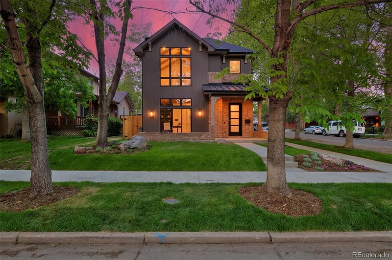990 S High St, Denver, CO 80209