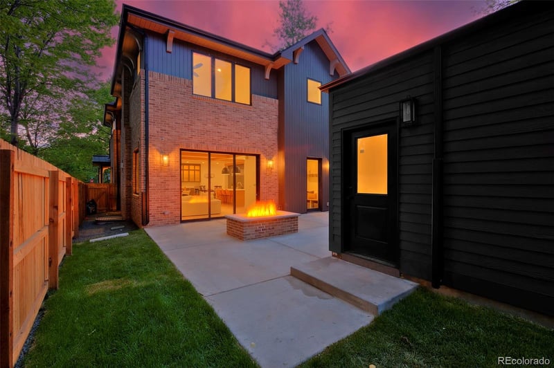 990 S High St, Denver, CO 80209