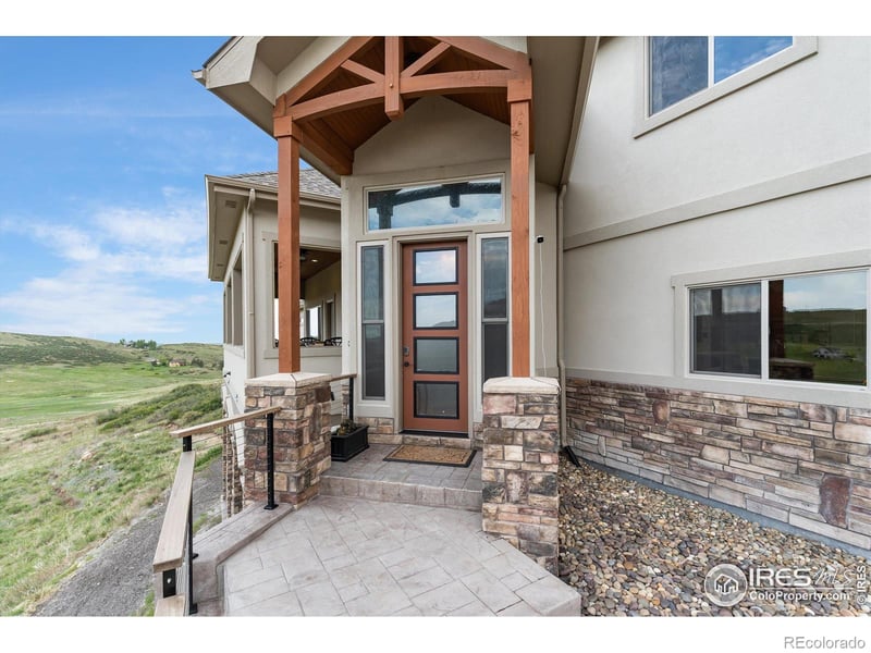 6433 Sedona Hills Dr, Berthoud, CO 80513