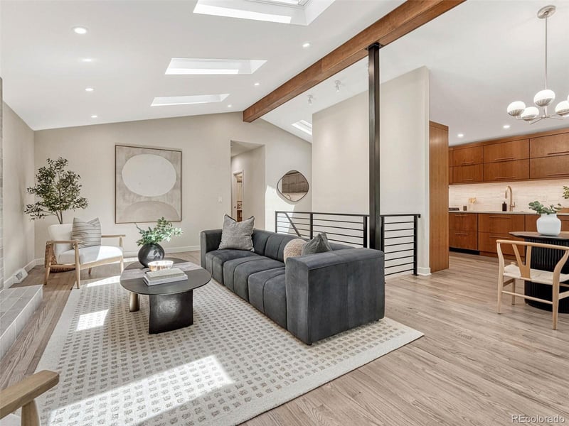 8025 Sunset Dr, Lakewood, CO 80214