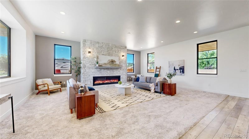 3343 S Newcombe St, Lakewood, CO 80227