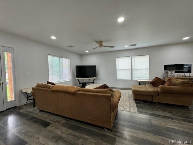 1305 S 6th St, Lamar, CO 81052