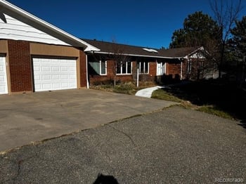 7846 Village Rd, Parker, CO 80134