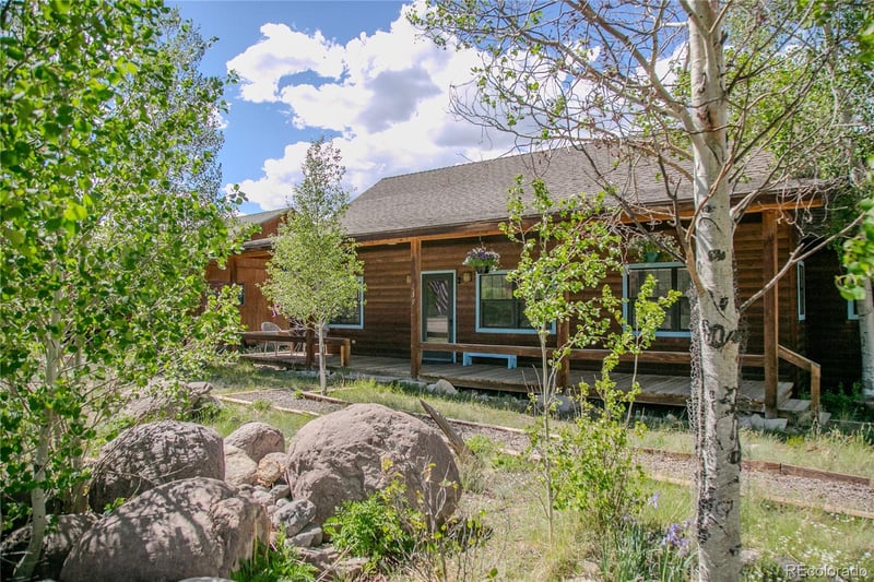 239 Amethyst Dr, Creede, CO 81130