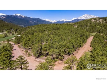 223 Taylor Rd, Lyons, CO 80540