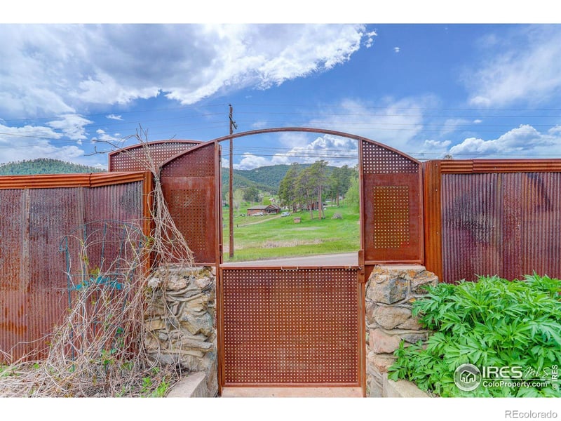 4546 Parmalee Gulch Rd, Indian Hills, CO 80454