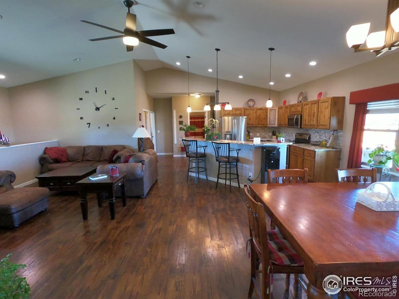 26221 Fairway Dr, Brush, CO 80723