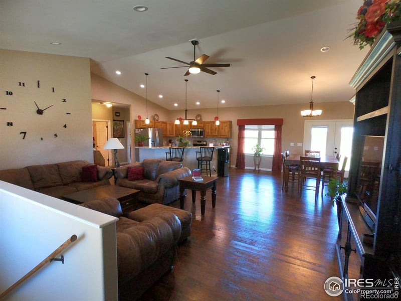 26221 Fairway Dr, Brush, CO 80723