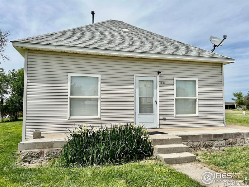 303 W Logan Ave, Iliff, CO 80736