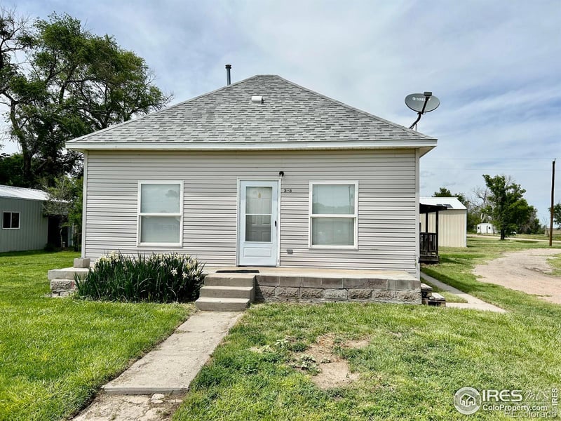 303 W Logan Ave, Iliff, CO 80736