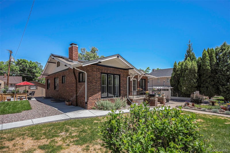 307 W 17th St, Pueblo, CO 81003